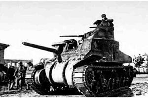 Средний танк  М3 в Красноой армии на марше