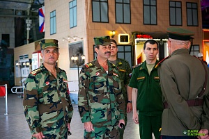 сирийские генералы сжат (6 of 128)