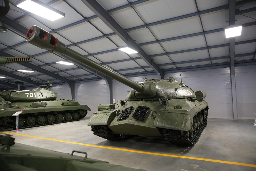 Тяжелый танк объект 703м ИС-3М